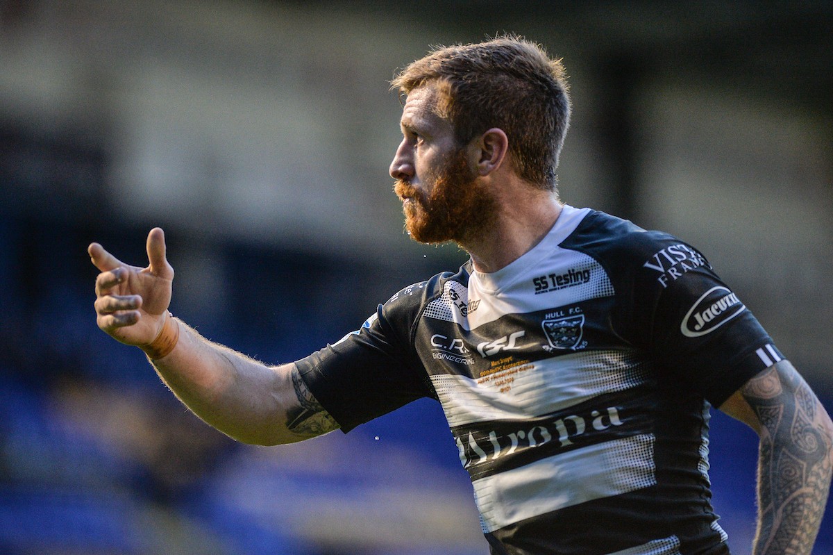 Marc-Sneyd-Hull-FC-11