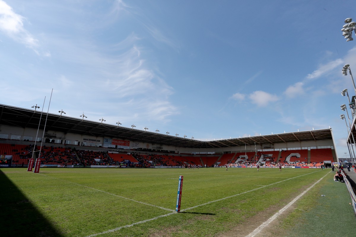 Summer-Bash-Bloomfield-Road-Blackpool-PA-1