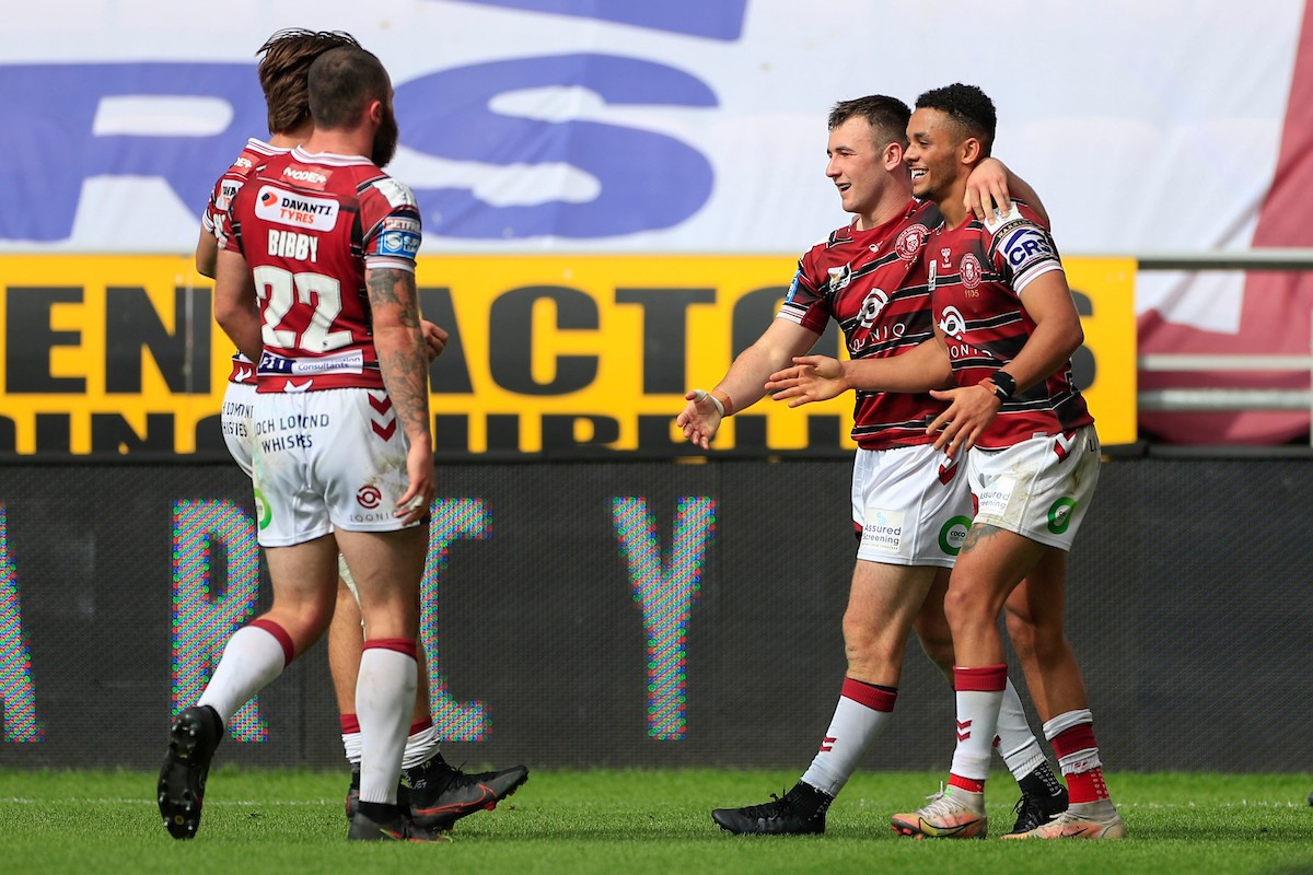 Harry-Smith-and-Umyla-Hanley-Wigan-1
